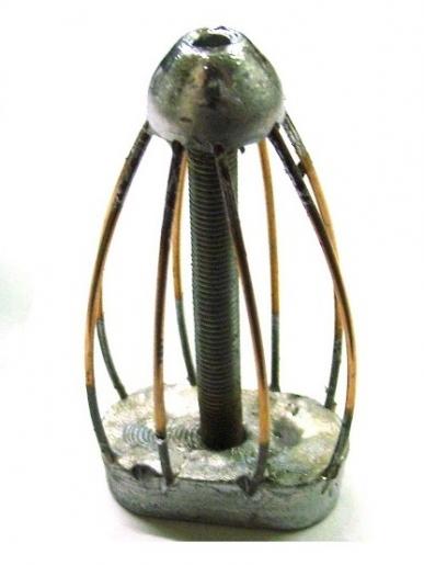 Кормушка Клетка купол Тип2 (с пружиной), 70г Из Я Поймал